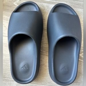 Adidas Yeezy SLIDES black Onyx